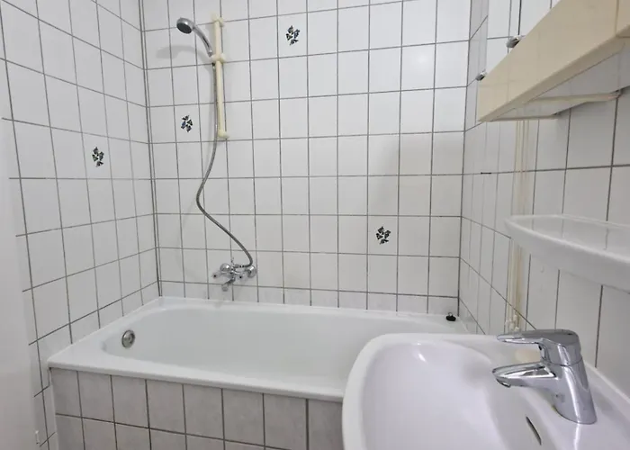 Διαμέρισμα In *